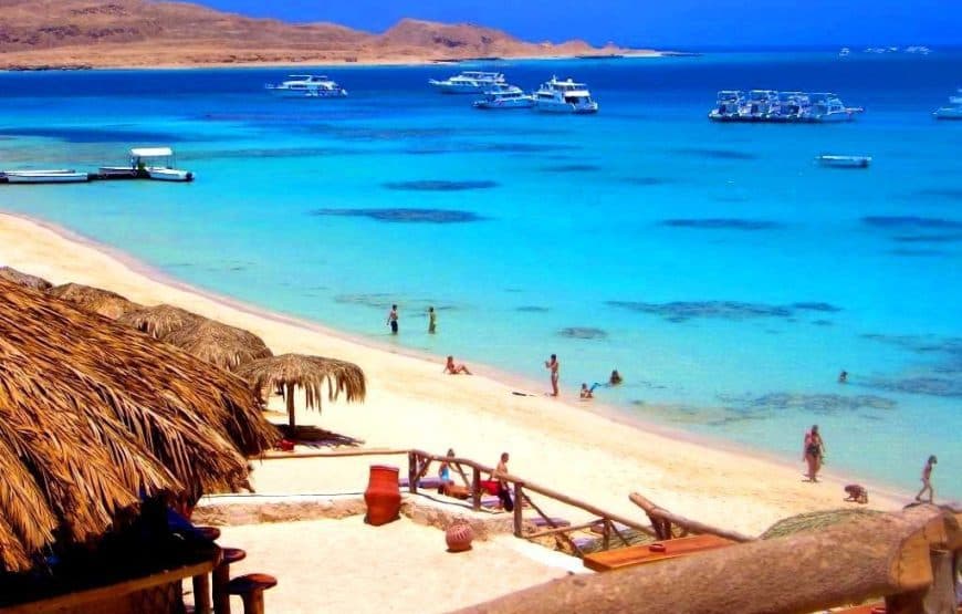 Paradise Island Snorkeling Tour from Hurghada