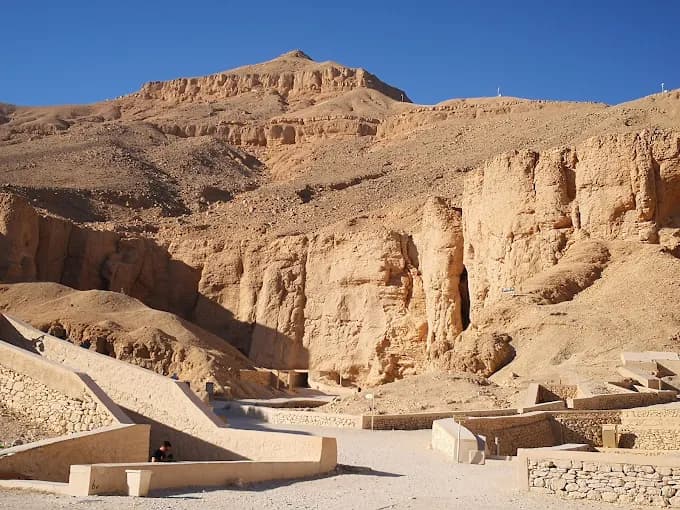 Valley of the Kings: Discover the Incredible Secrets of Ancient Egypt 2027